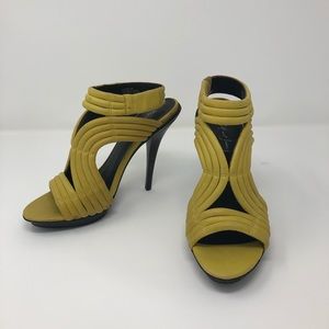 Elizabeth and James heels